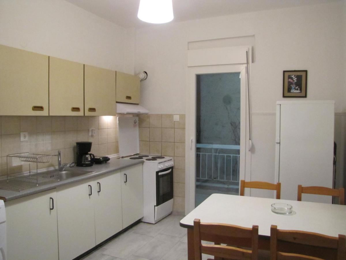 Kostas' House Apartment Hanioti Exterior photo