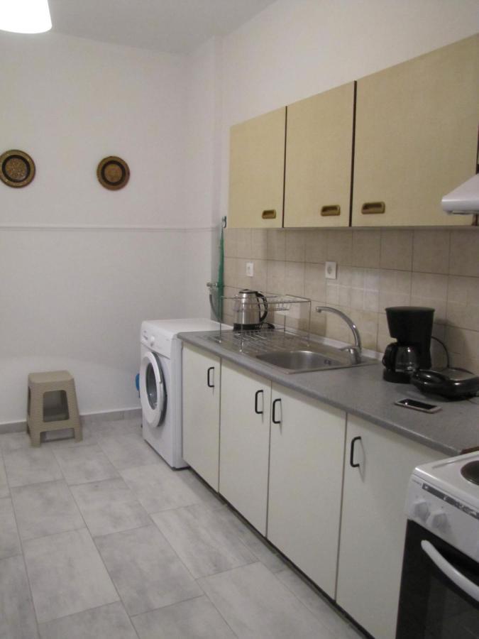Kostas' House Apartment Hanioti Exterior photo